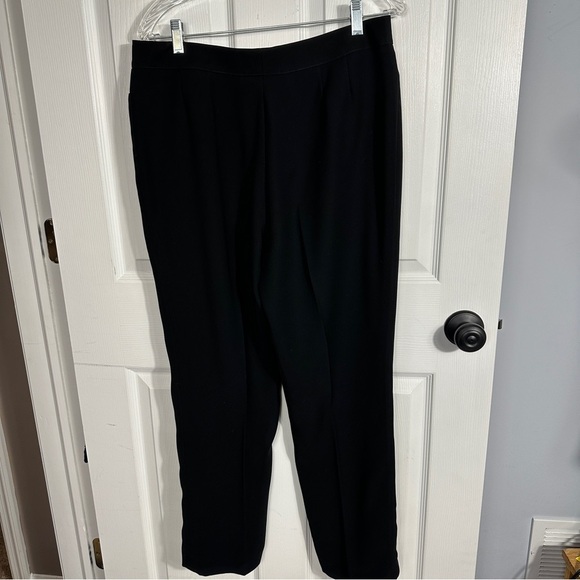 Carlisle black career pants, no size tag, pockets, front seam, spring - Picture 3 of 7